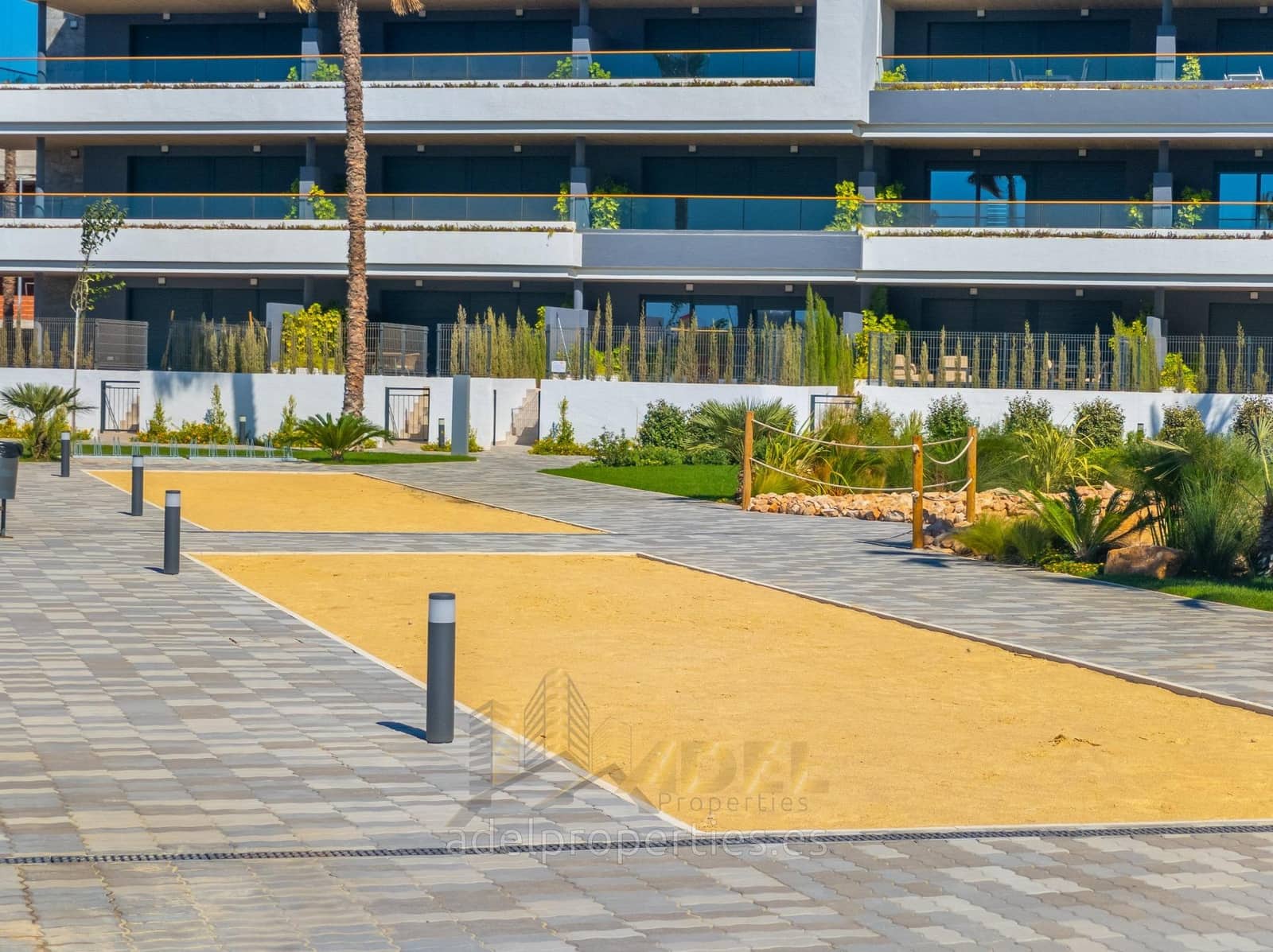 2 slaapkamer Appartement te koop in Paraje Natural met zwembad - € 287.000 (Ref: 9330586)