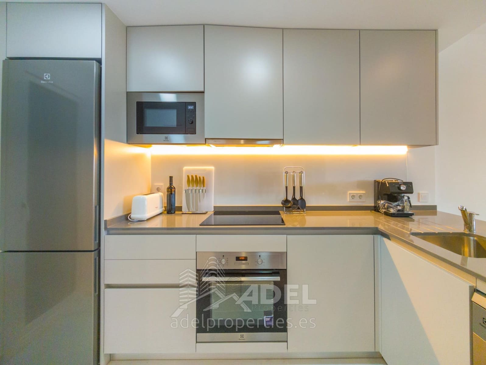 2 bedroom Apartment for sale in Paraje Natural with pool - € 287,000 (Ref: 9330586)