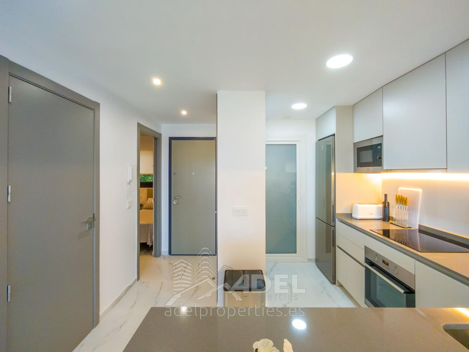 2 bedroom Apartment for sale in Paraje Natural with pool - € 287,000 (Ref: 9330586)