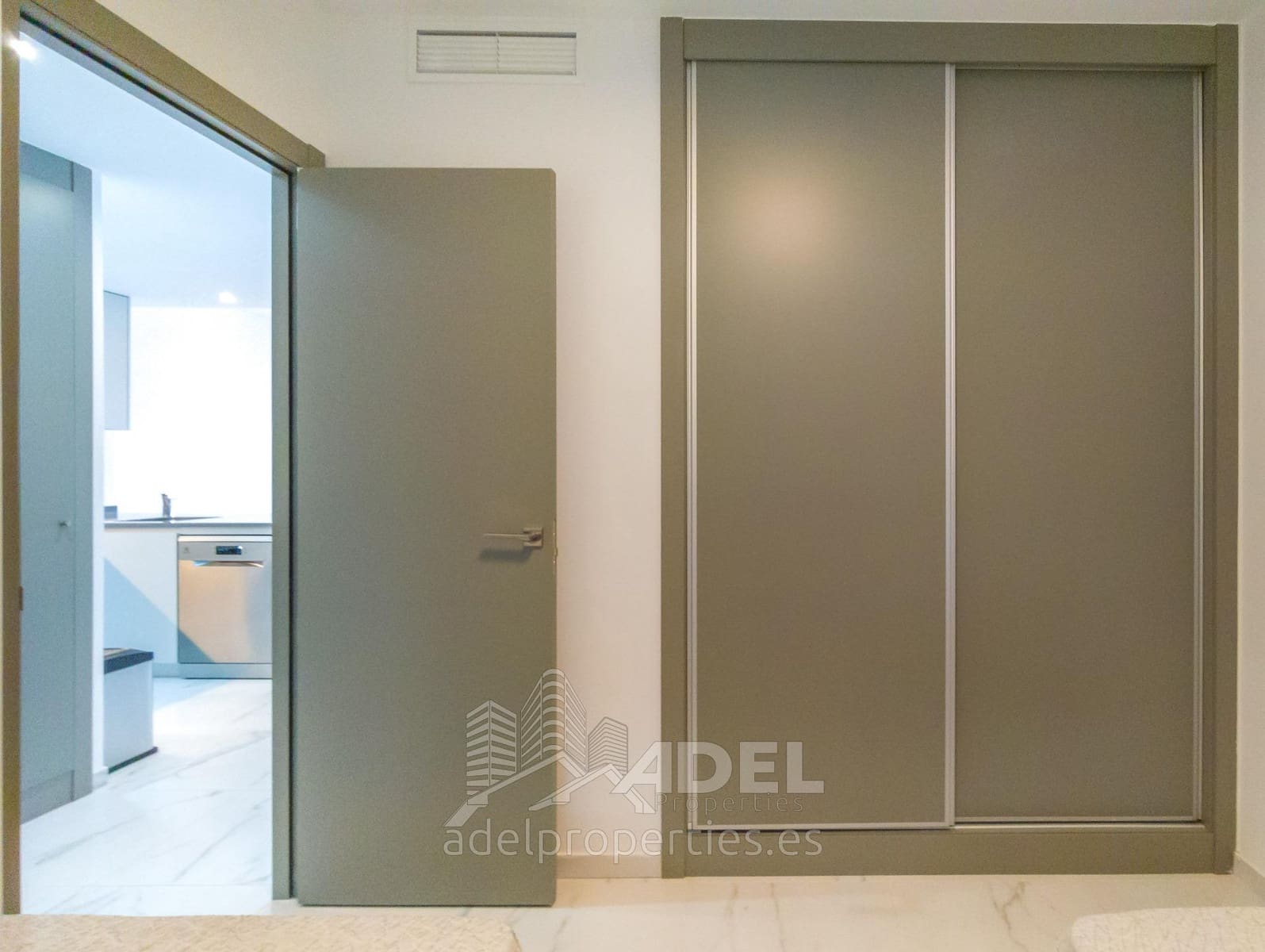 2 bedroom Apartment for sale in Paraje Natural with pool - € 287,000 (Ref: 9330586)