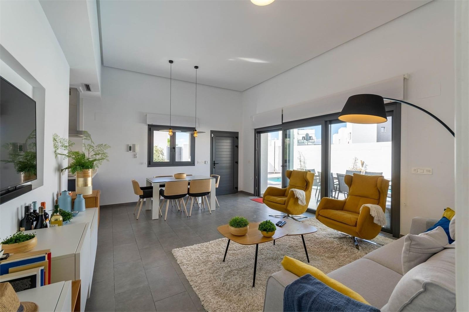 3 bedroom Villa for sale in Benijofar with pool - € 425,000 (Ref: 9355802)