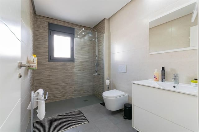 3 bedroom Villa for sale in Benijófar with pool - € 425,000 (Ref: 9355802)