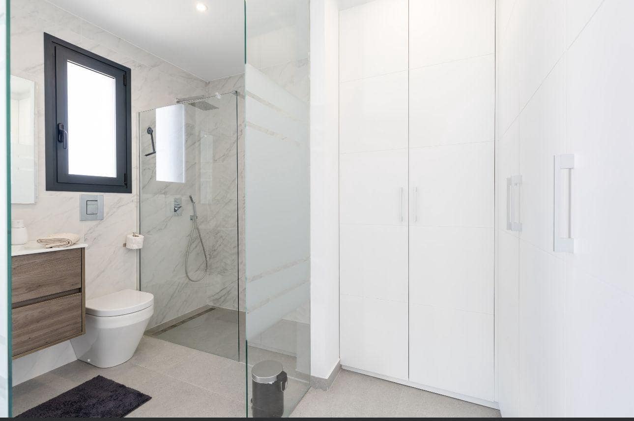 3 bedroom Villa for sale in Algorfa - € 550,000 (Ref: 9373823)