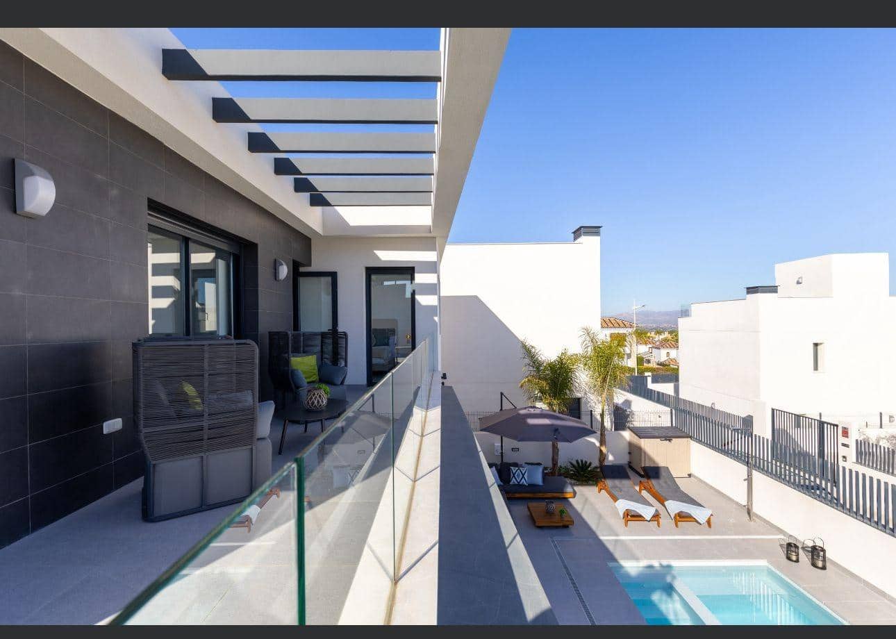 3 bedroom Villa for sale in Algorfa - € 550,000 (Ref: 9373823)