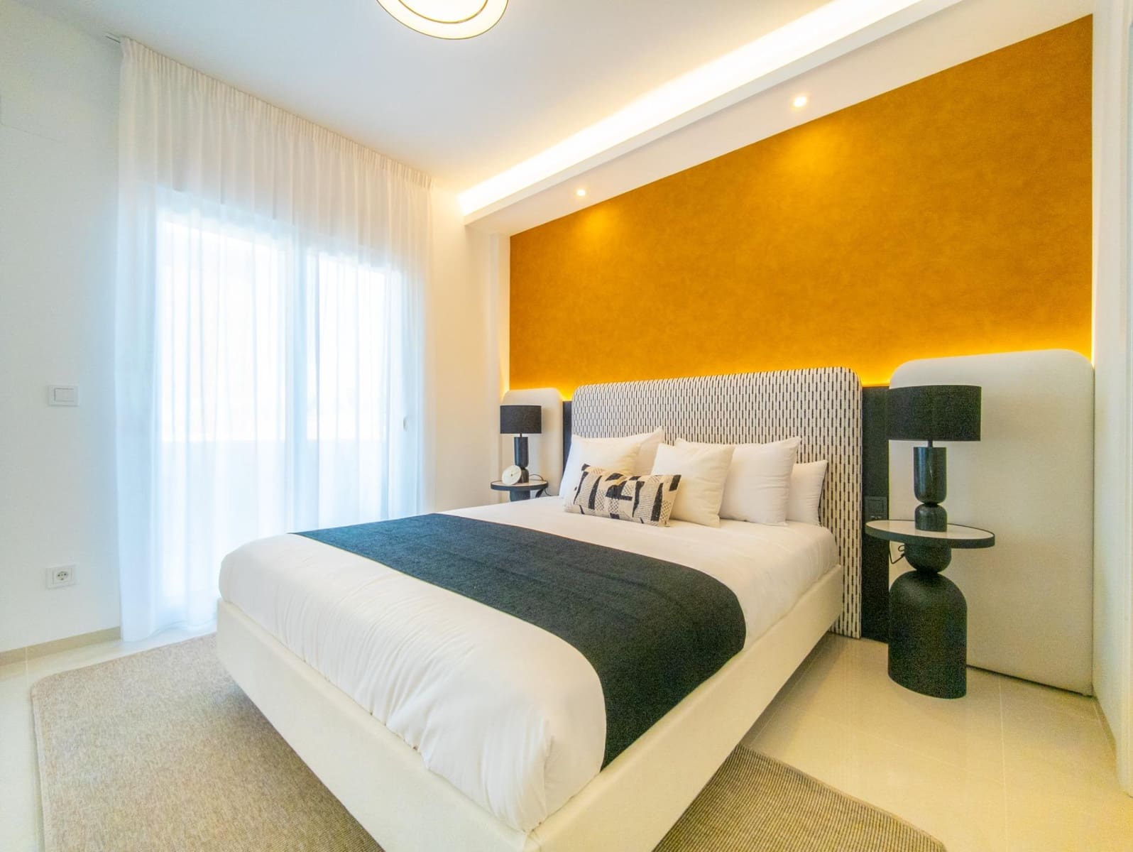 3 soveværelse Villa til salg i Dona Pepa med swimmingpool - € 766.380 (Ref: 9427151)