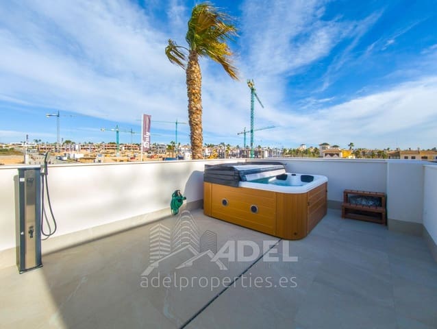 3 bedroom Villa for sale in Ciudad Quesada, Rojales with pool - € 435,000 (Ref: 9446292)