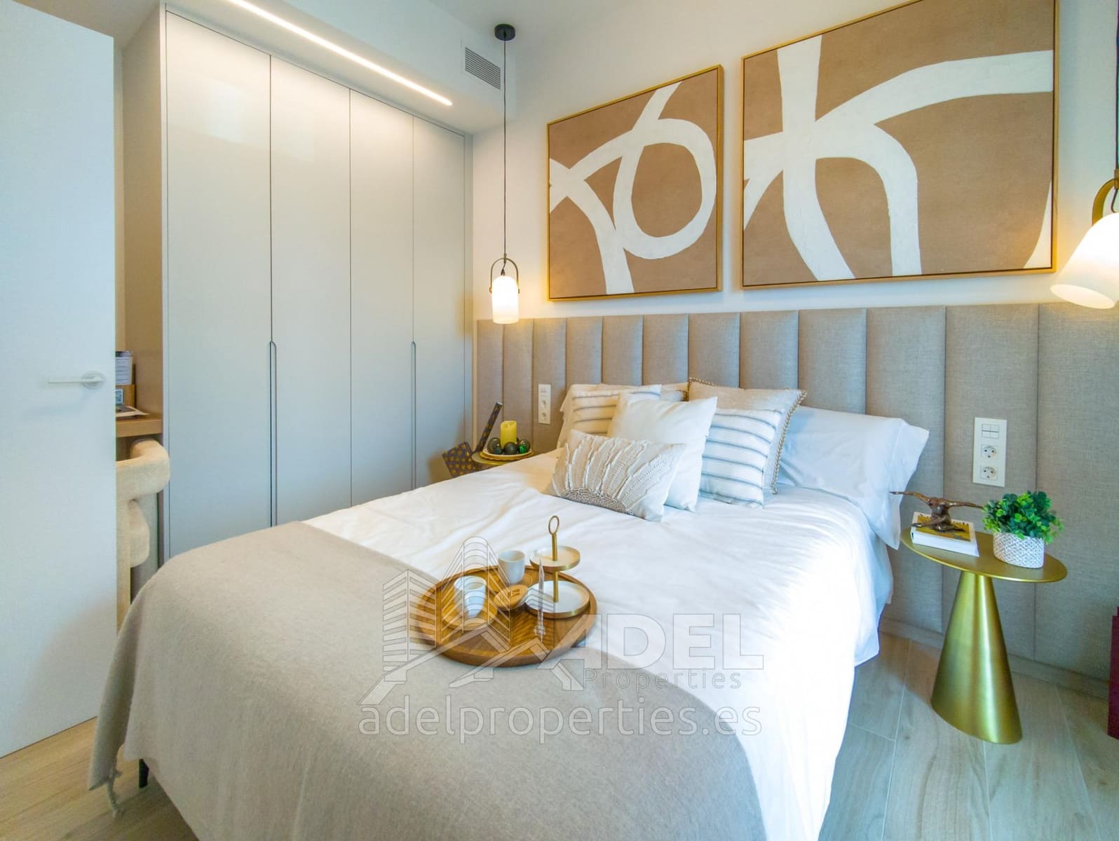 Chalet de 3 habitaciones en Ciudad Quesada en venta con piscina - 435.000 € (Ref: 9446292)