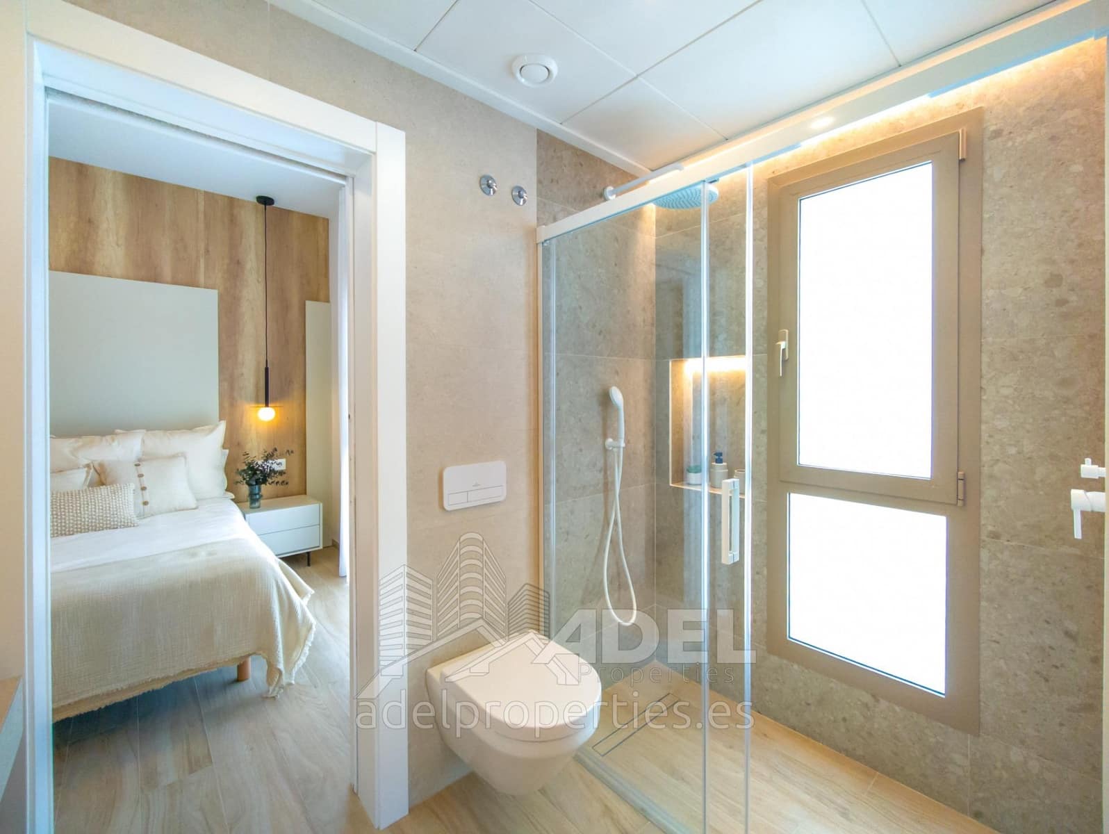 Chalet de 3 habitaciones en Ciudad Quesada en venta con piscina - 435.000 € (Ref: 9446292)