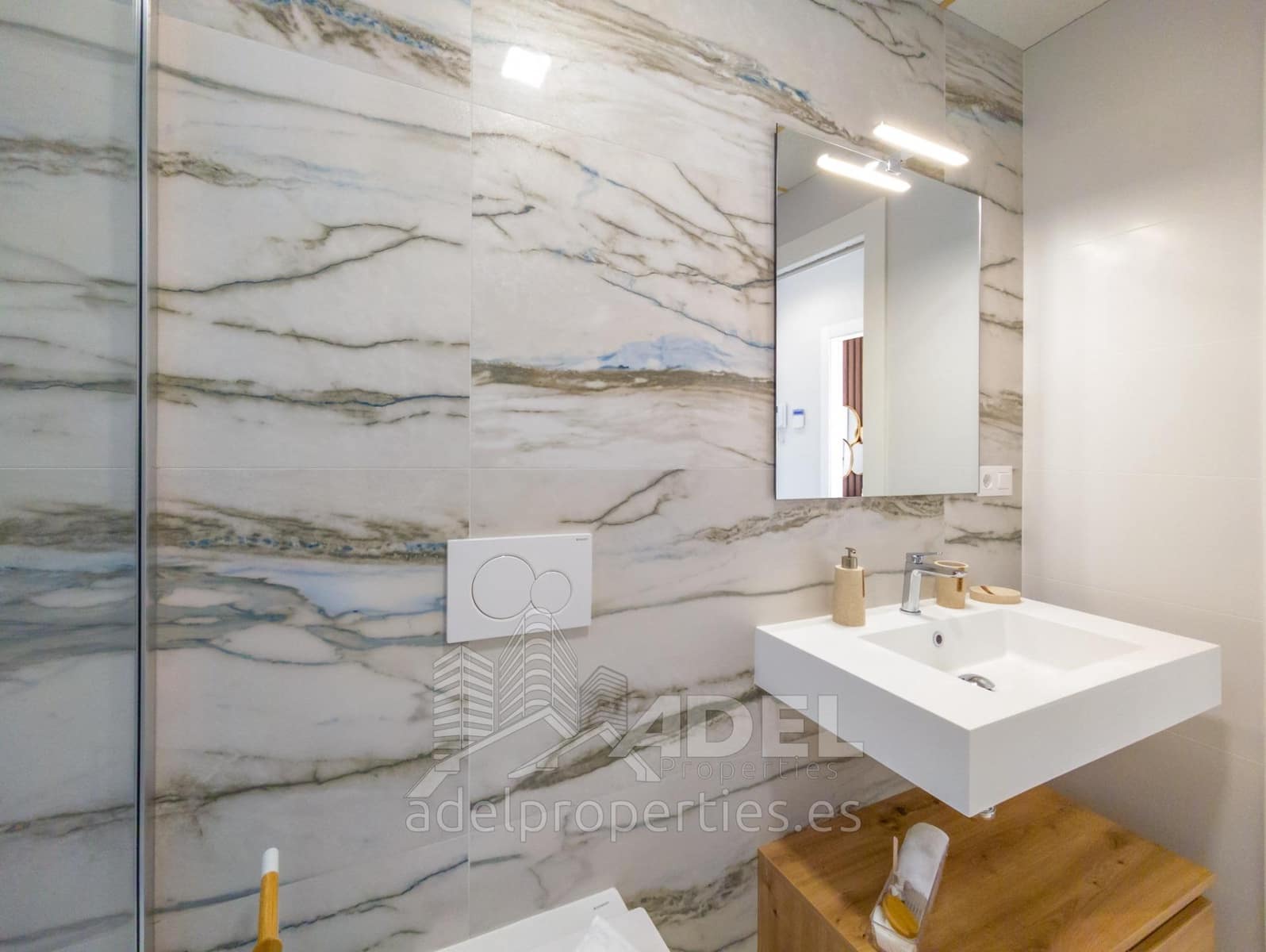 Chalet de 3 habitaciones en Ciudad Quesada en venta con piscina - 514.000 € (Ref: 9450506)