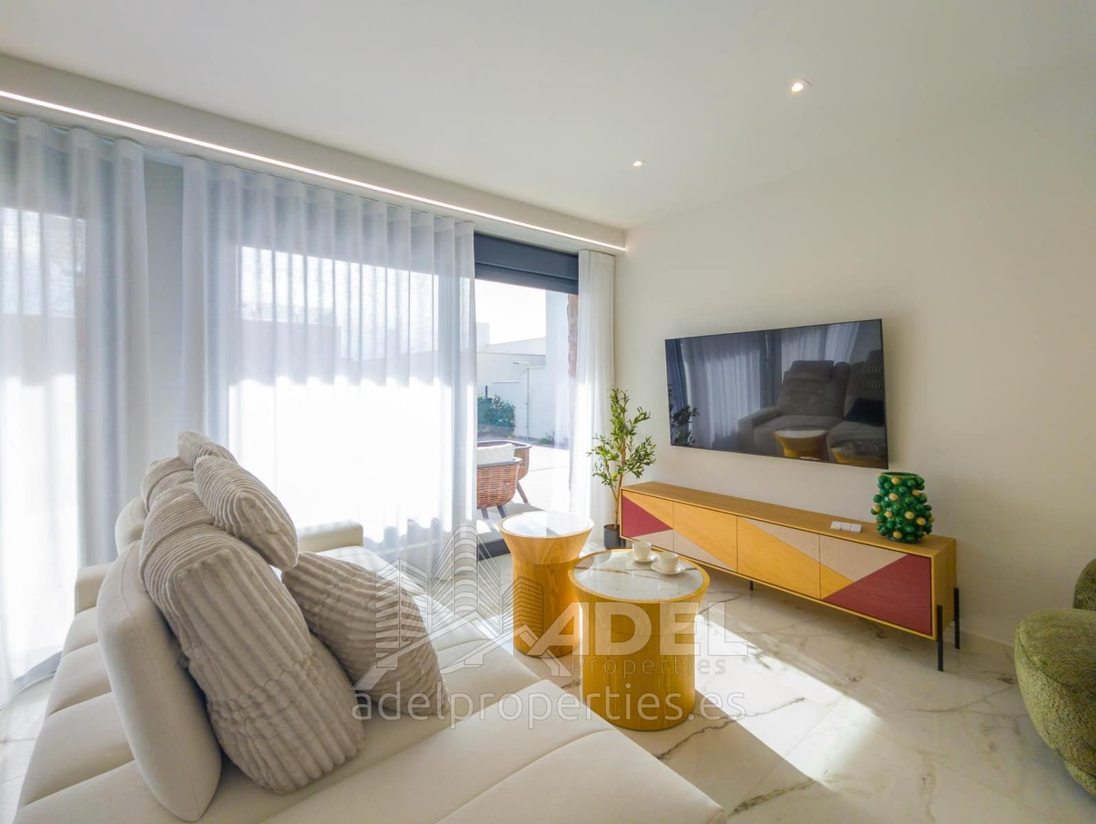 3 Zimmer Villa zu verkaufen in Ciudad Quesada mit Pool - 570.000 € (Ref: 9462038)