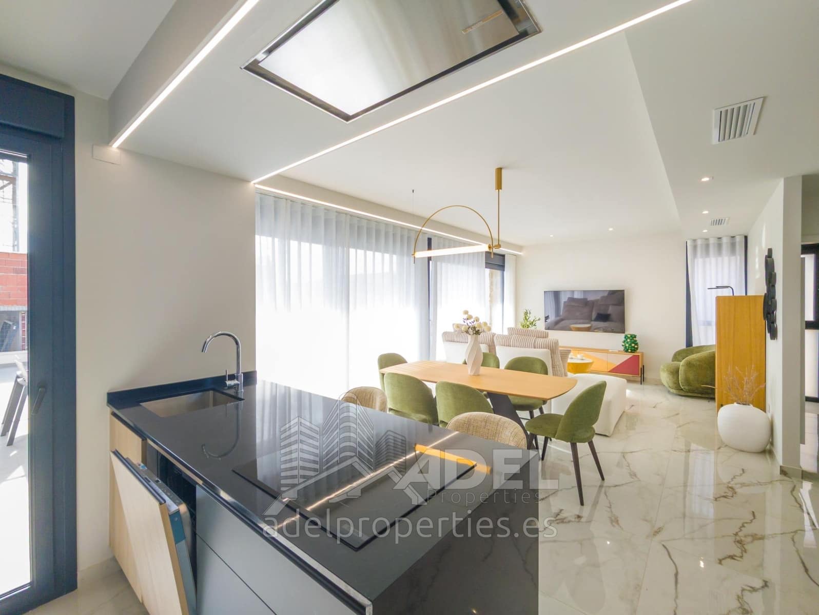 3 Zimmer Villa zu verkaufen in Ciudad Quesada mit Pool - 570.000 € (Ref: 9462038)