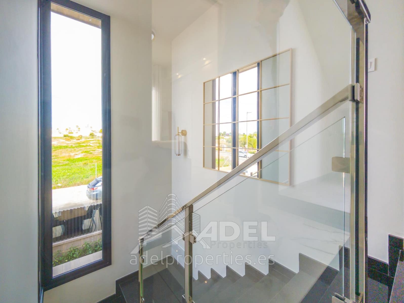 3 Zimmer Villa zu verkaufen in Ciudad Quesada mit Pool - 570.000 € (Ref: 9462038)