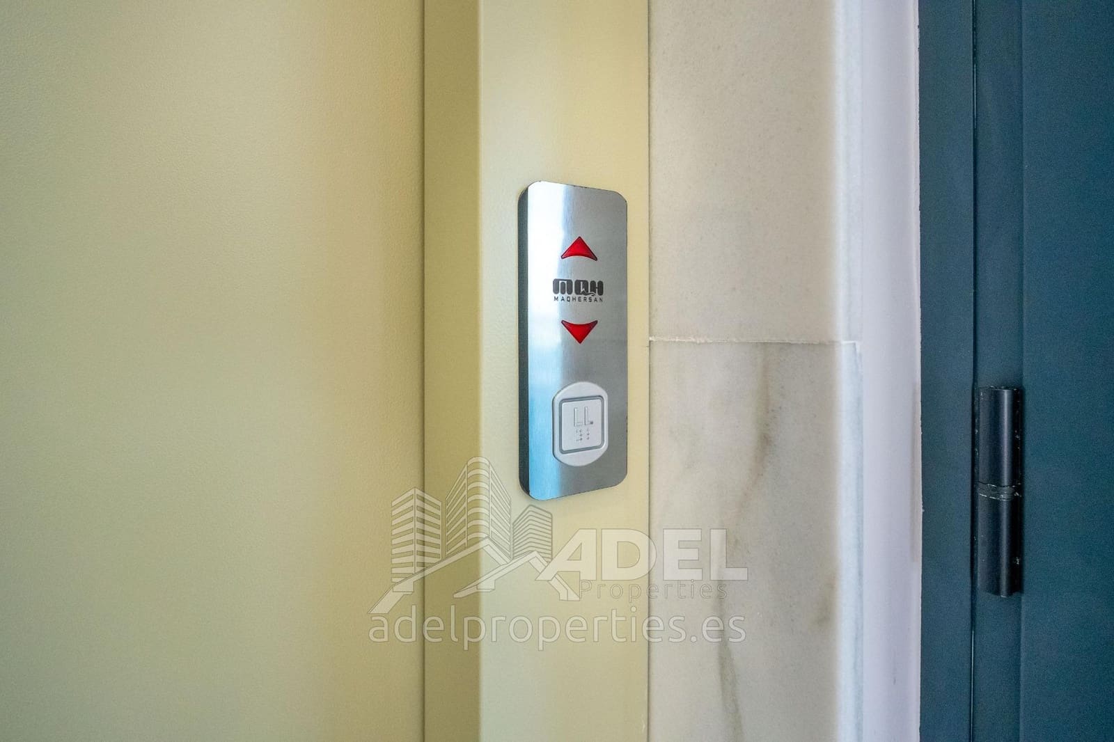 6 bedroom Villa for sale in Campoamor with pool garage - € 1,780,000 (Ref: 9482024)