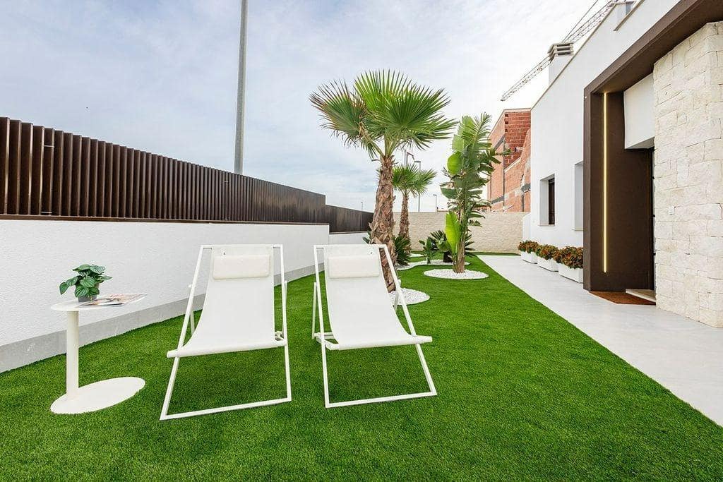 2 bedroom Villa for sale in Orihuela with pool - € 351,000 (Ref: 9494572)