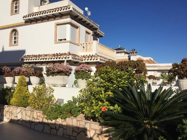 3 Zimmer Villa zu verkaufen in La Mata, Torrevieja mit Garage - 420.000 € (Ref: 9516069)