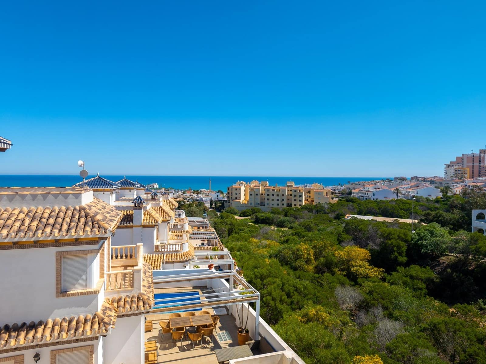 3 Zimmer Villa zu verkaufen in La Mata mit Garage - 420.000 € (Ref: 9516069)