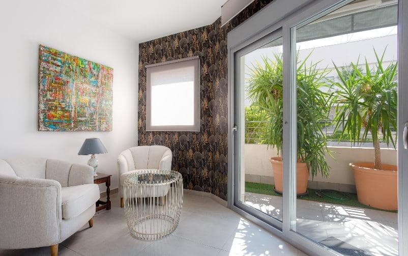 2 slaapkamer Appartement te koop in La Veleta met zwembad - € 250.000 (Ref: 9527647)