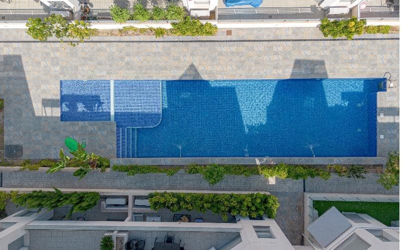 2 slaapkamer Appartement te koop in La Veleta met zwembad - € 250.000 (Ref: 9527647)