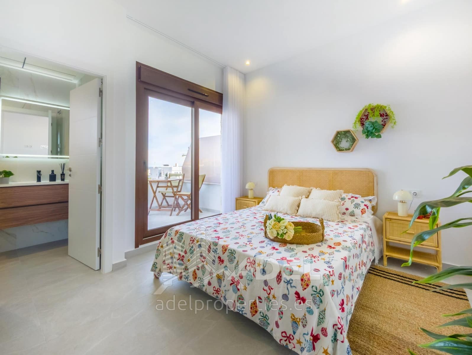 3 bedroom Terraced Villa for sale in Orihuela - € 299,000 (Ref: 9535884)