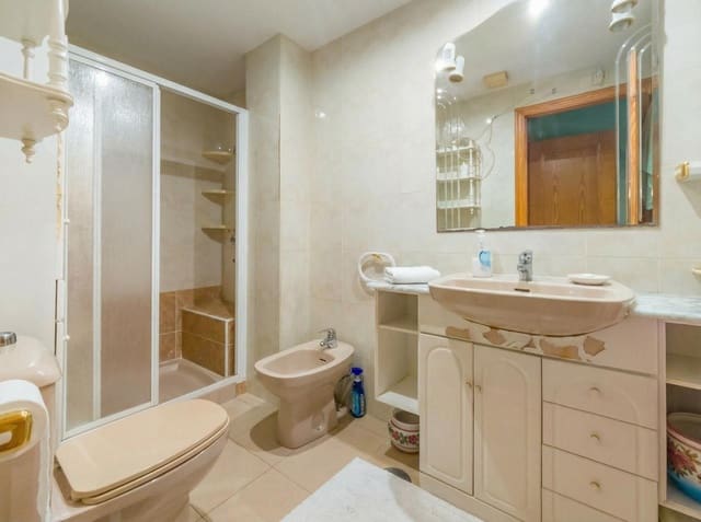 3 soveværelse Lejlighed til salg i Centro, Torrevieja - € 165.000 (Ref: 9555793)