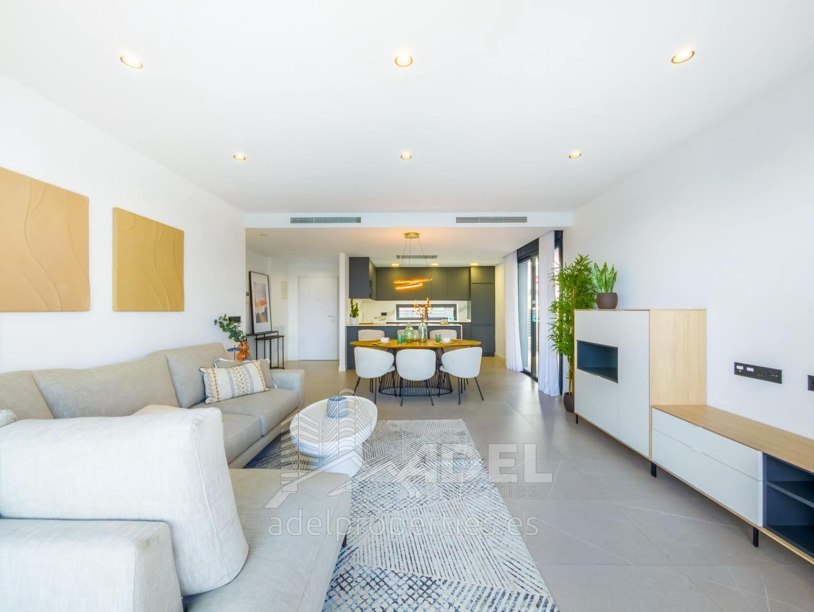 3 slaapkamer Villa te koop in Torrevieja met zwembad garage - € 595.000 (Ref: 9561742)