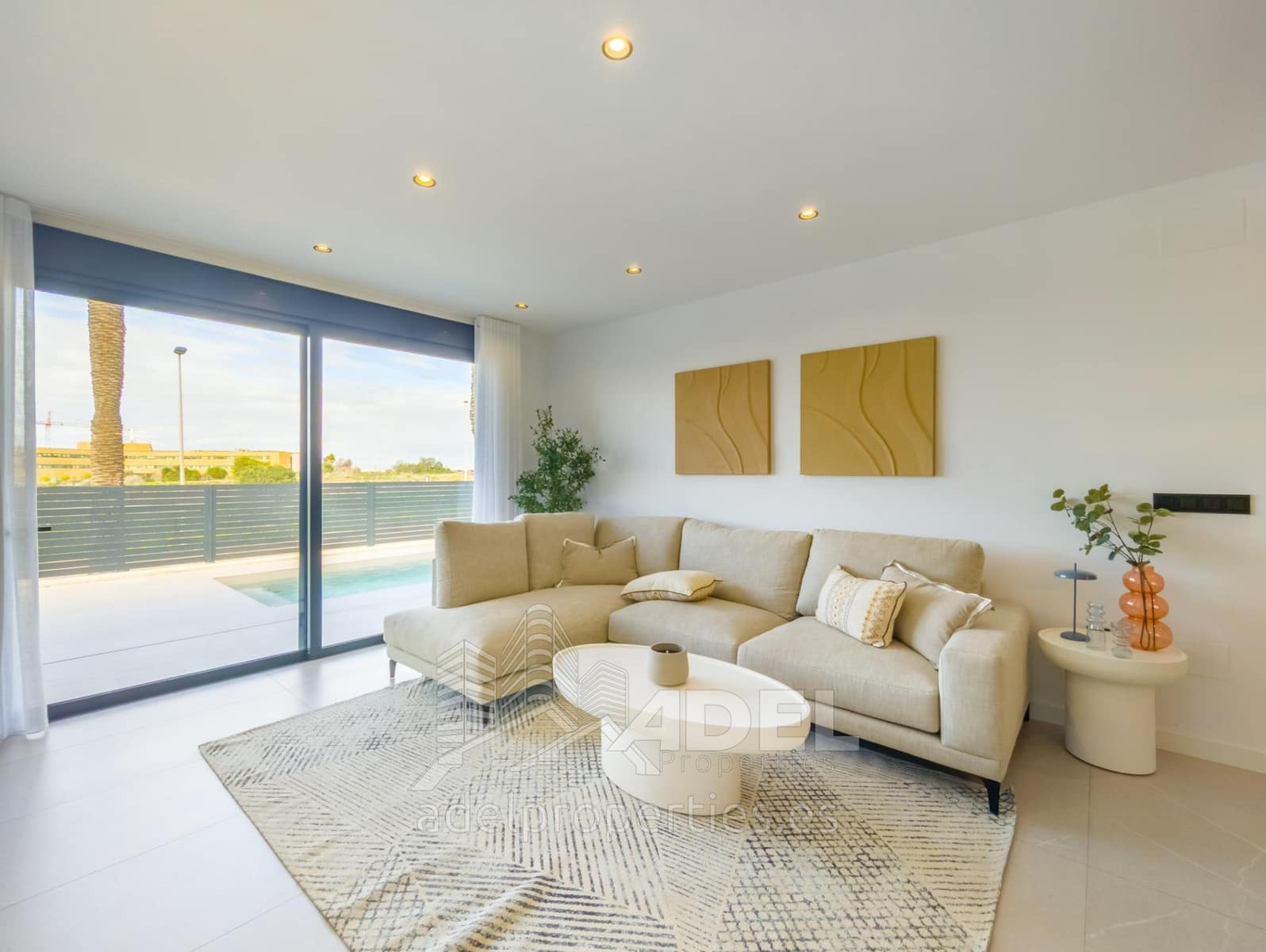 3 slaapkamer Villa te koop in Torrevieja met zwembad garage - € 595.000 (Ref: 9561742)