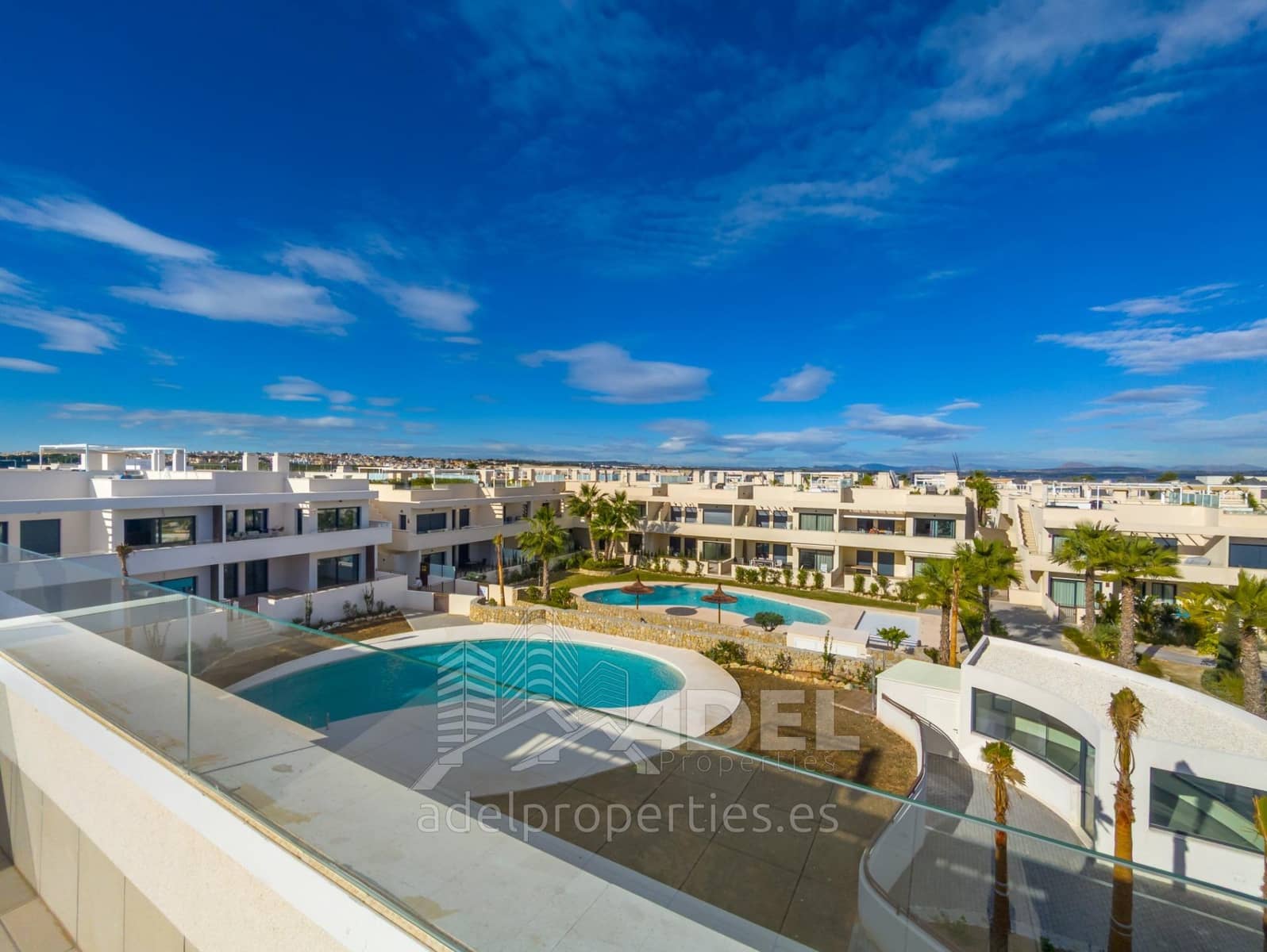 2 quarto Apartamento para venda em La Veleta com piscina - 380 000 € (Ref: 9565204)