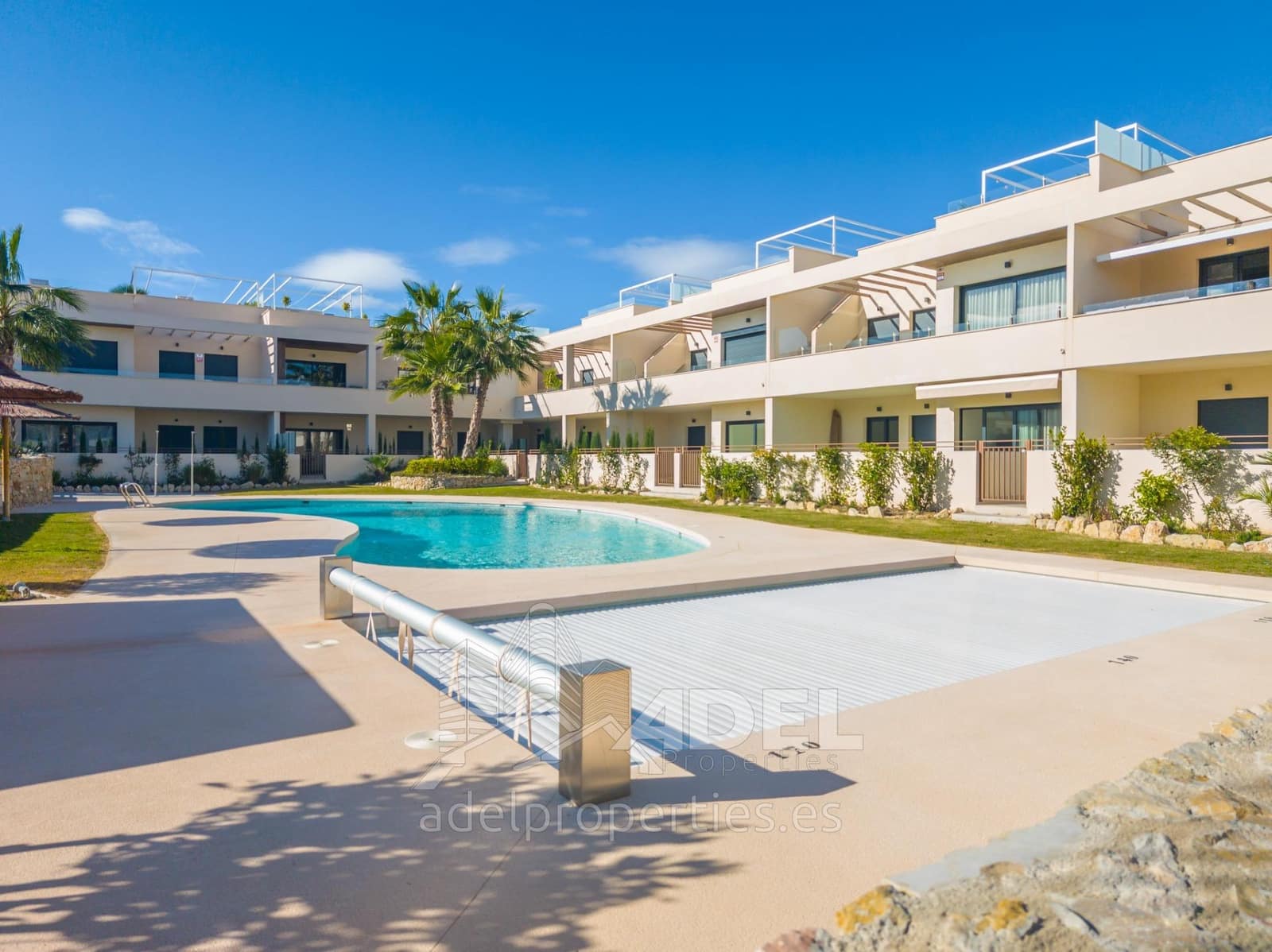 2 quarto Apartamento para venda em La Veleta com piscina - 380 000 € (Ref: 9565204)