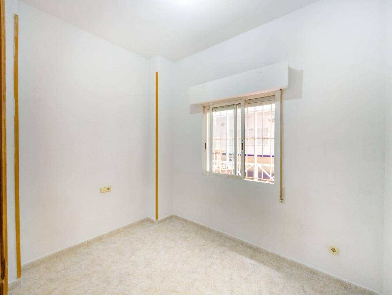 2 sypialnia Apartament na sprzedaż w Torrevieja z basenem - 122 500 € (Ref: 9574583)