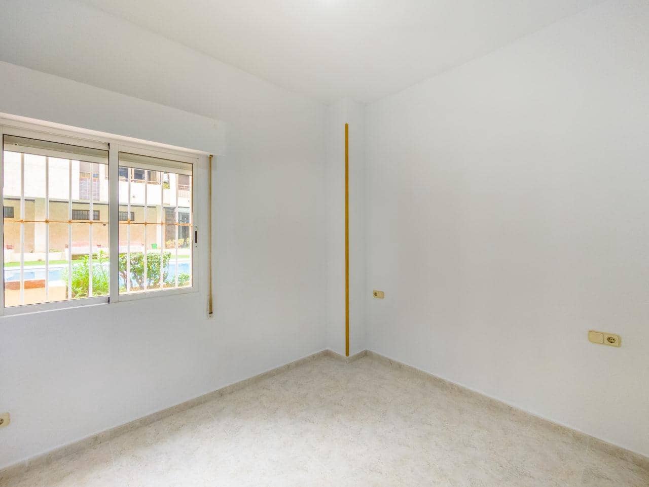 2 sypialnia Apartament na sprzedaż w Torrevieja z basenem - 122 500 € (Ref: 9574583)