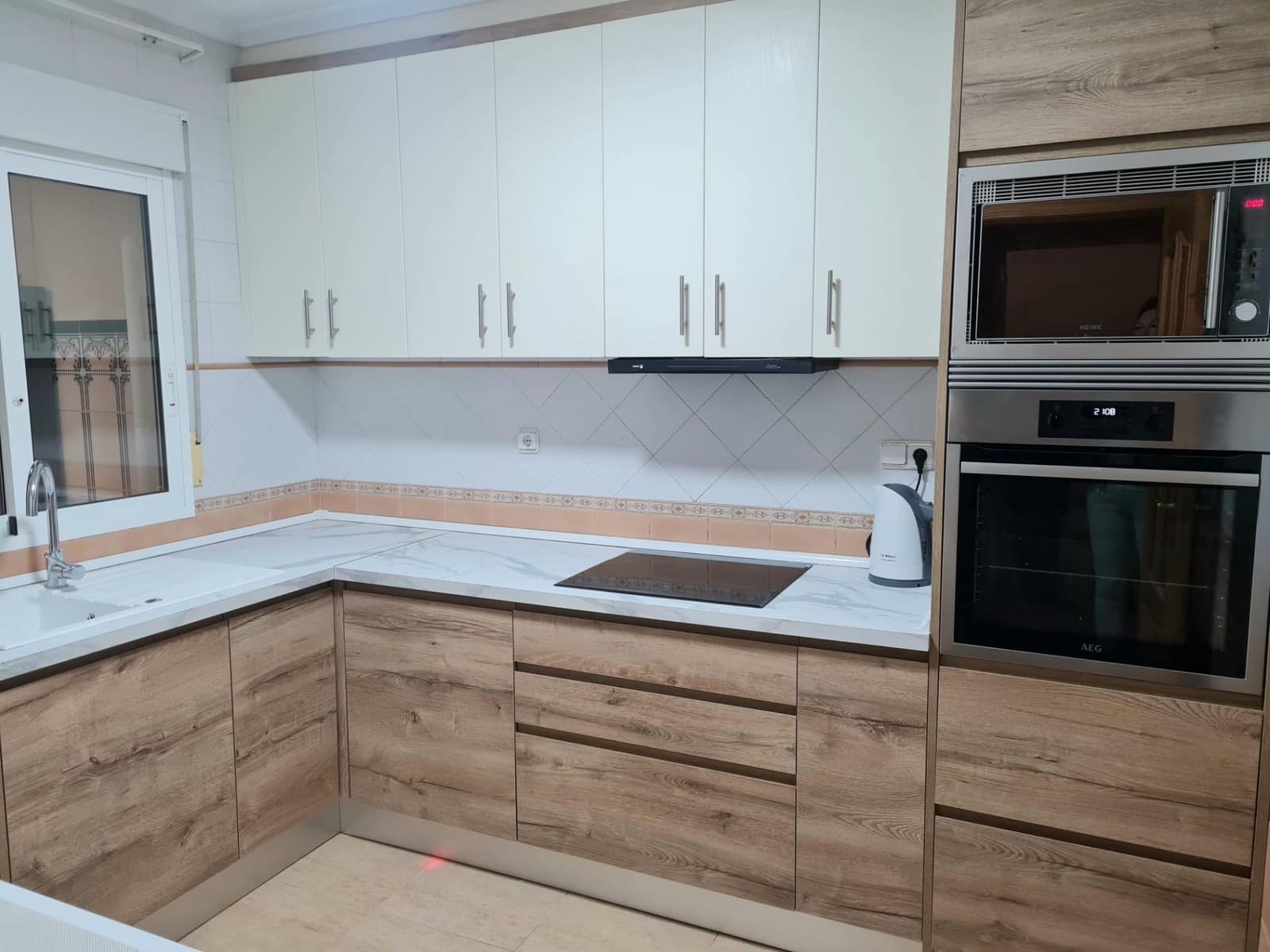 3 sovrum Semi-fristående Villa att hyra i Torrevieja med pool garage - 1 600 € (Ref: 10004982)
