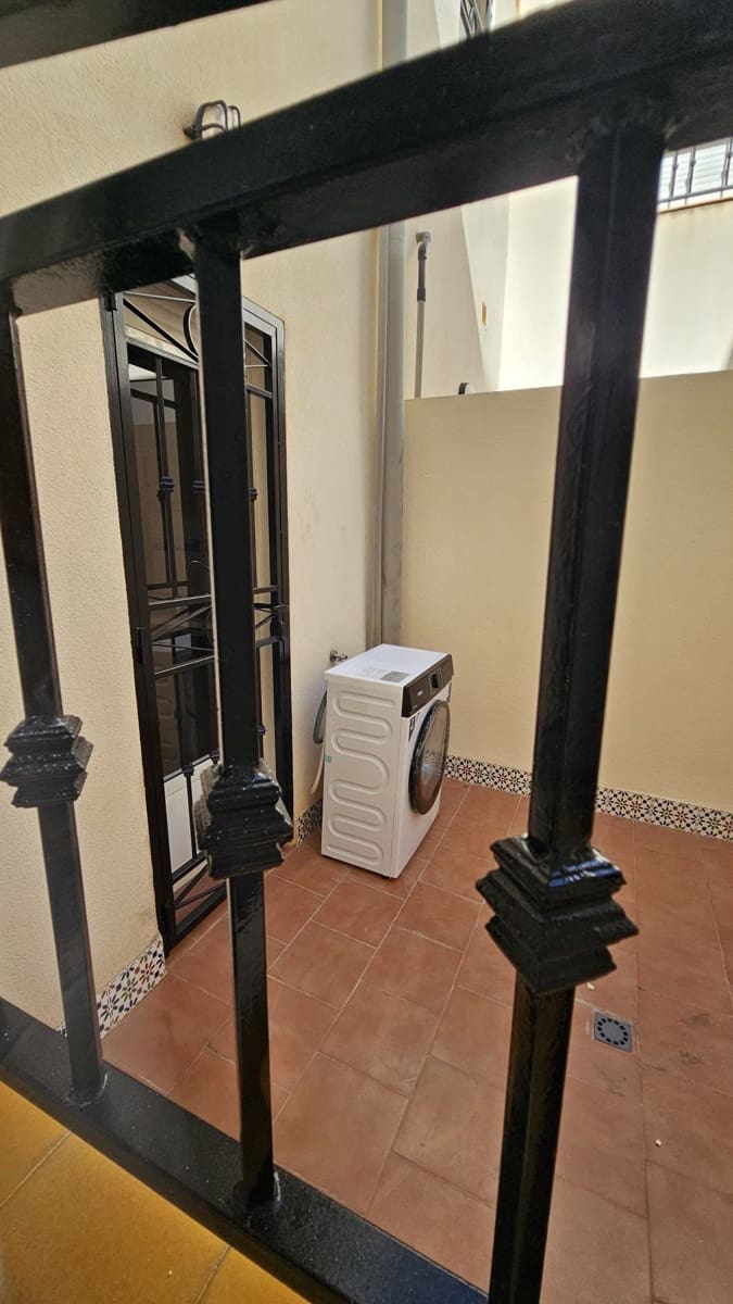 Bungalow de 2 chambres à louer à Orihuela Costa avec piscine garage - 1 150 € (Ref: 10021942)