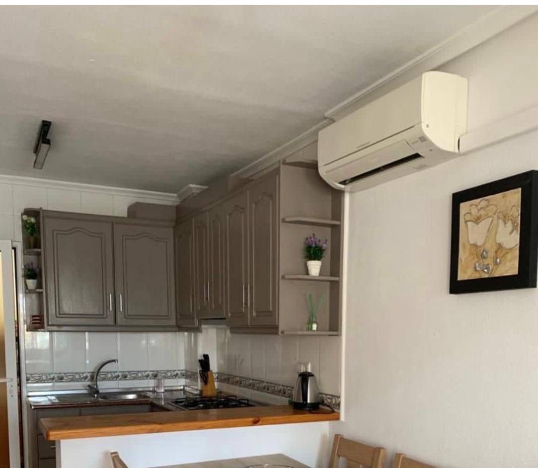 2 Zimmer Bungalow zu verkaufen in Orihuela Costa mit Pool - 159.900 € (Ref: 10021943)
