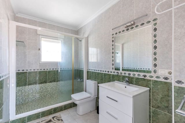 3 quarto Moradia para arrendar em Orihuela Costa, Orihuela com piscina garagem - 1 650 € (Ref: 10026701)