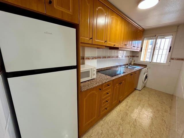 Piso de 2 habitaciones en Los Montesinos en alquiler con piscina - 725 € (Ref: 10031431)