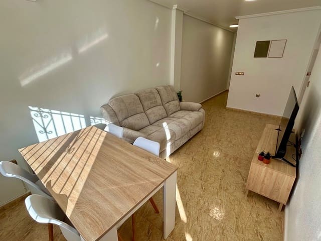 Piso de 2 habitaciones en Los Montesinos en alquiler con piscina - 725 € (Ref: 10031431)