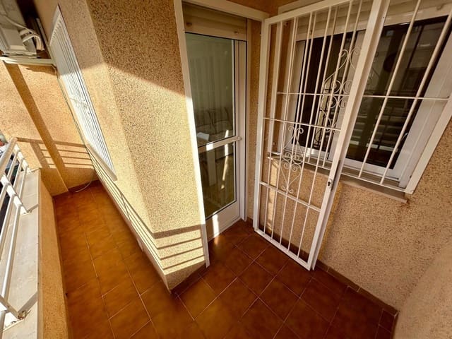 Piso de 2 habitaciones en Los Montesinos en alquiler con piscina - 725 € (Ref: 10031431)