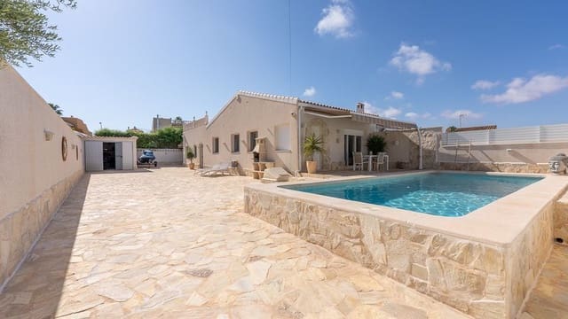 3 sovrum Villa att hyra i Torrevieja med pool garage - 3 000 € (Ref: 10033419)