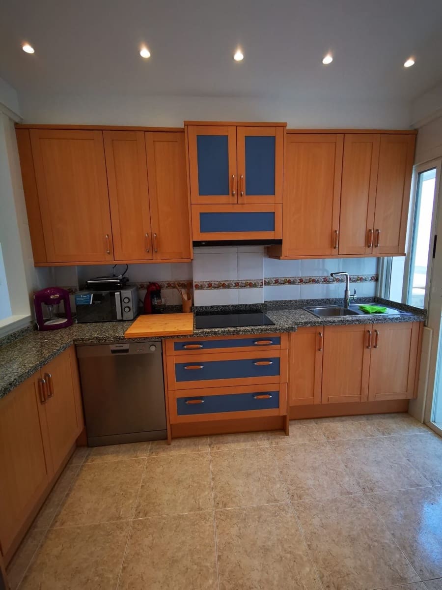 3 sypialnia Penthouse do wynajęcia w Torrevieja - 1 100 € (Ref: 10034860)