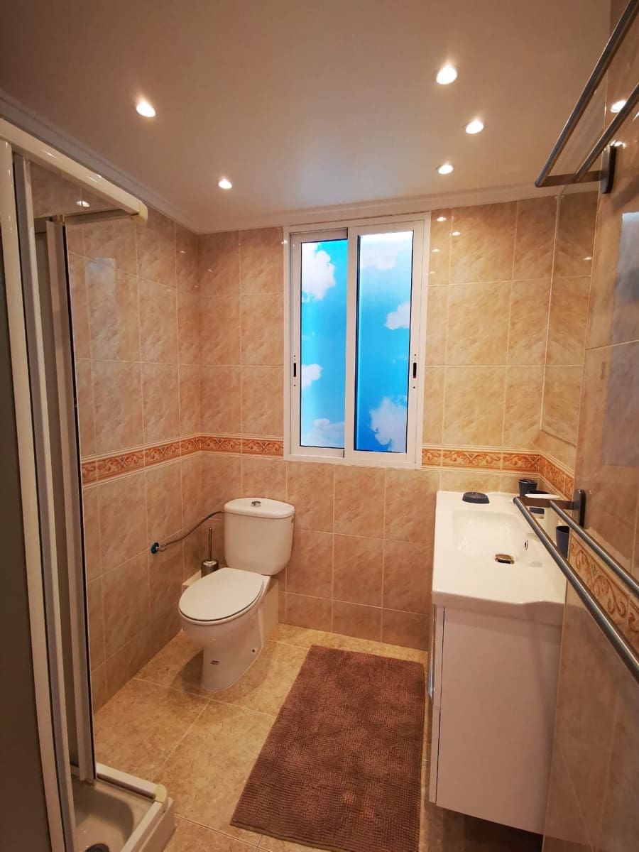 3 sypialnia Penthouse do wynajęcia w Torrevieja - 1 100 € (Ref: 10034860)