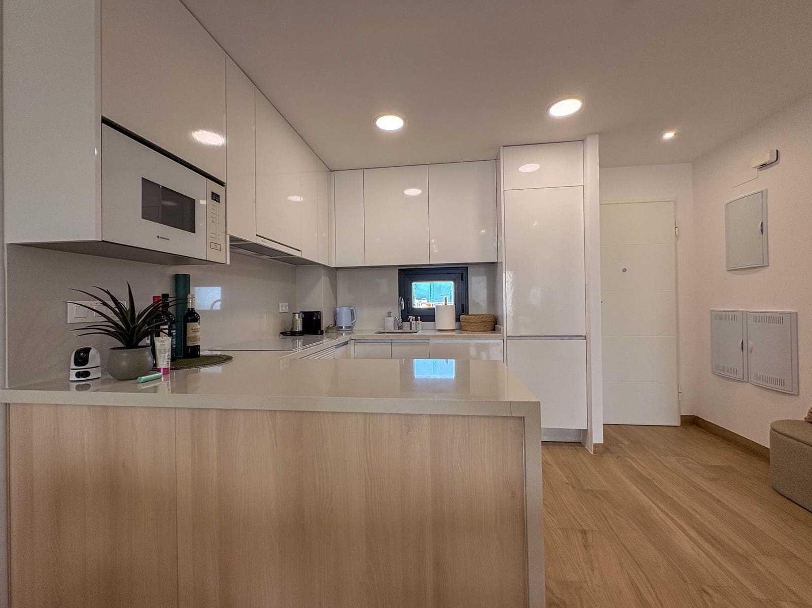 2 camera da letto Appartamento da affittare in Torrevieja con piscina garage - 1.750 € (Rif: 10034861)