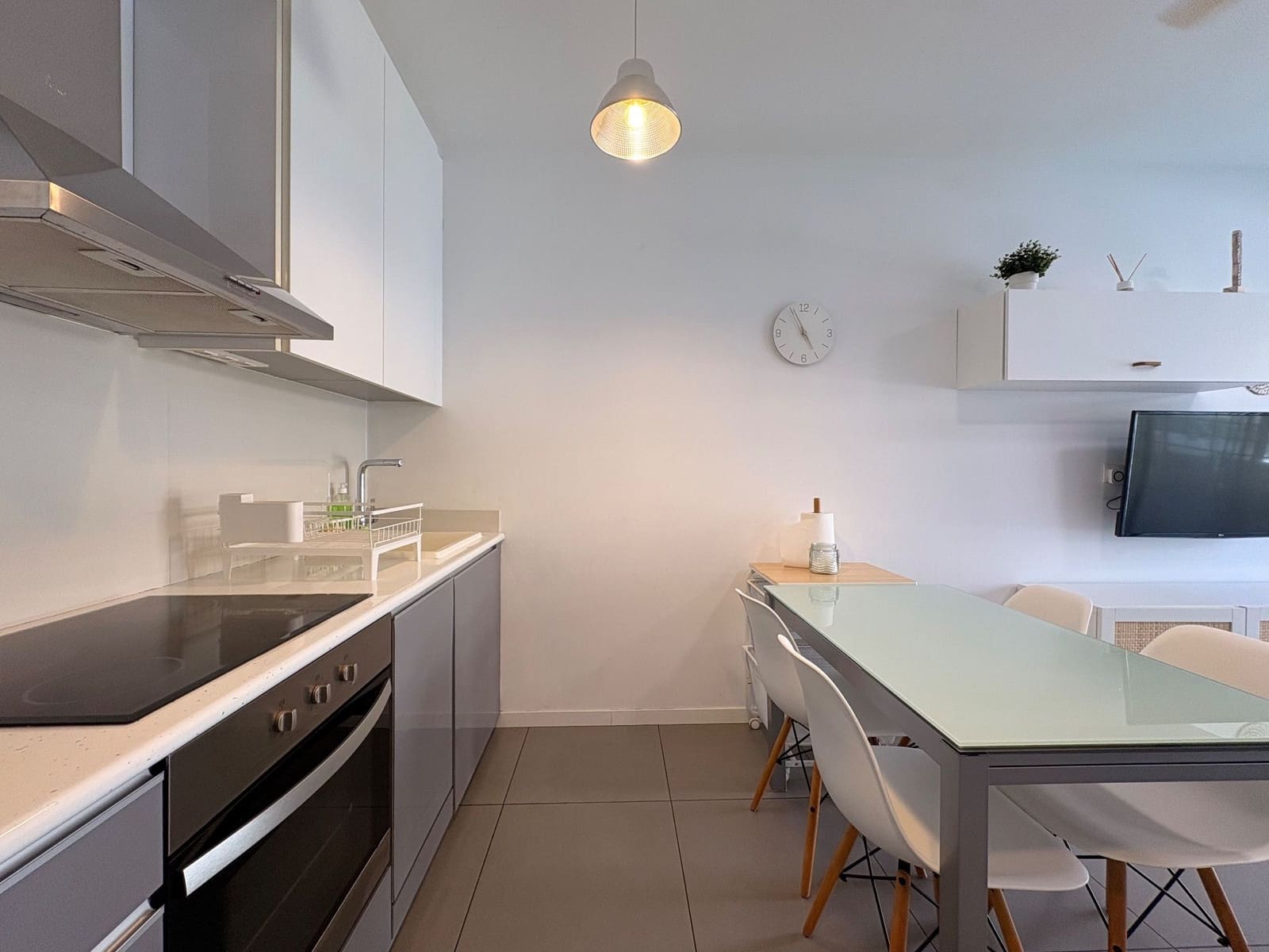 2 soveværelse Lejlighed til leje i Pilar de la Horadada med swimmingpool - € 800 (Ref: 10044435)
