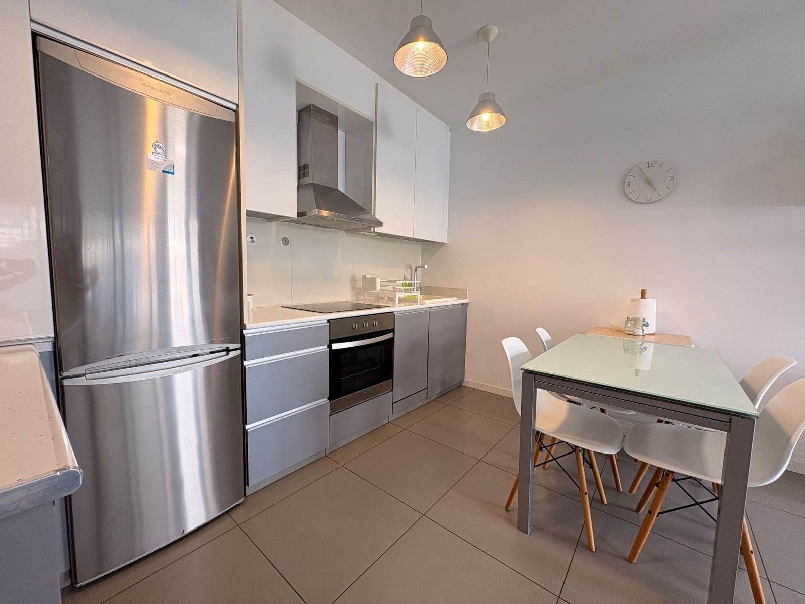 2 soveværelse Lejlighed til leje i Pilar de la Horadada med swimmingpool - € 800 (Ref: 10044435)