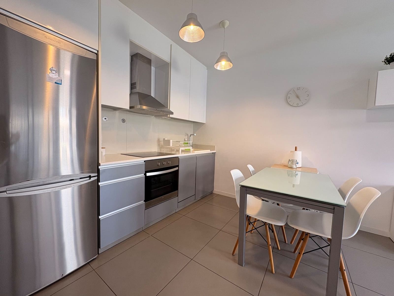2 soveværelse Lejlighed til leje i Pilar de la Horadada med swimmingpool - € 800 (Ref: 10044435)