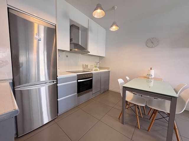 2 bedroom Flat for rent in Pilar de la Horadada with pool - € 800 (Ref: 10044435)