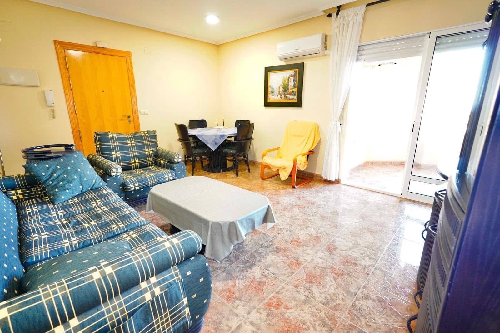3 quarto Apartamento para arrendar em Orihuela Costa com piscina - 950 € (Ref: 10054617)