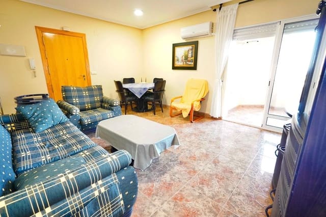 3 soveværelse Lejlighed til leje i Orihuela Costa, Orihuela med swimmingpool - € 950 (Ref: 10054617)