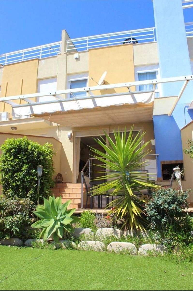 3 bedroom Townhouse for rent in Orihuela Costa with pool - € 1,500 (Ref: 10054618)