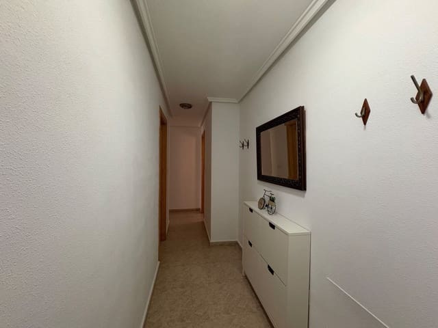 2 sovrum Lägenhet att hyra i Torrevieja med pool - 850 € (Ref: 10057951)