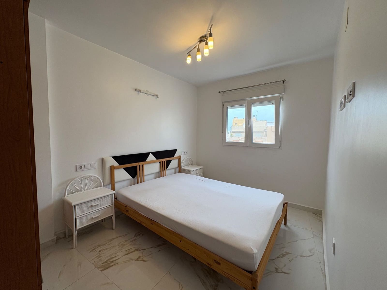 3 Zimmer Wohnung zu vermieten in Guardamar del Segura - 1.000 € (Ref: 10074878)